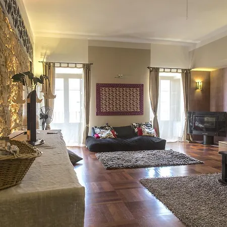 Apartment Atelier Atenea *