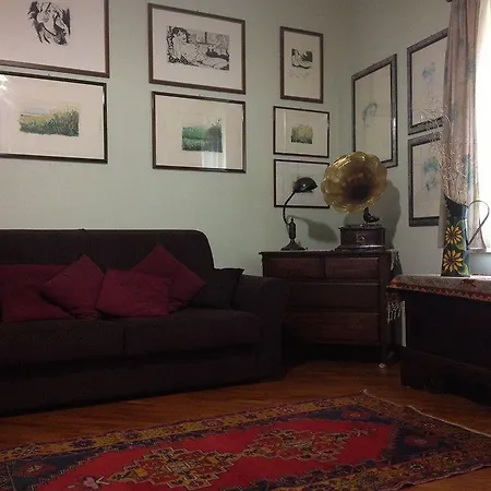 Atelier Atenea Apartment