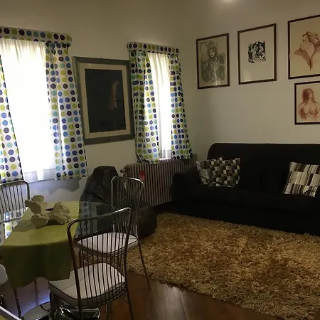 Atelier Atenea Apartment